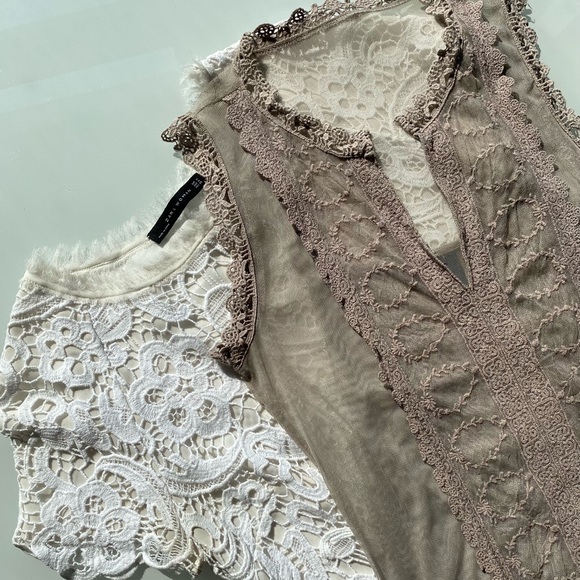 Bundle of 2 lace tops - Picture 1 of 9